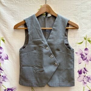 H&M Gray Asymmetrical Button Cropped Suit Vest